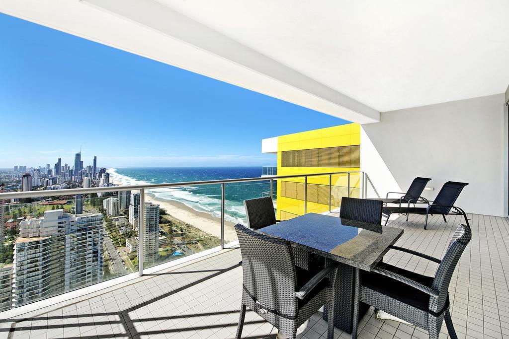 Ultiqa Air On Broadbeach Gold Coast Eksteriør bilde